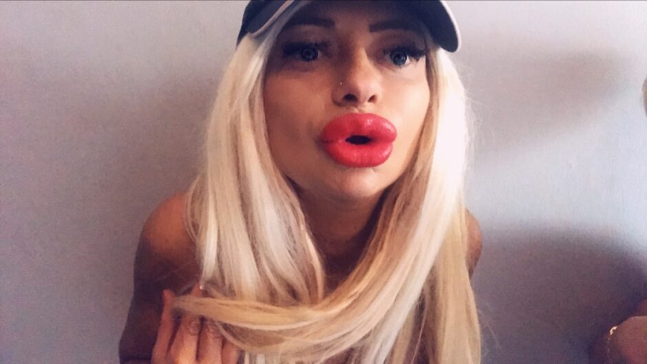 Werka732              Tel/Whats up +48 791 795 846